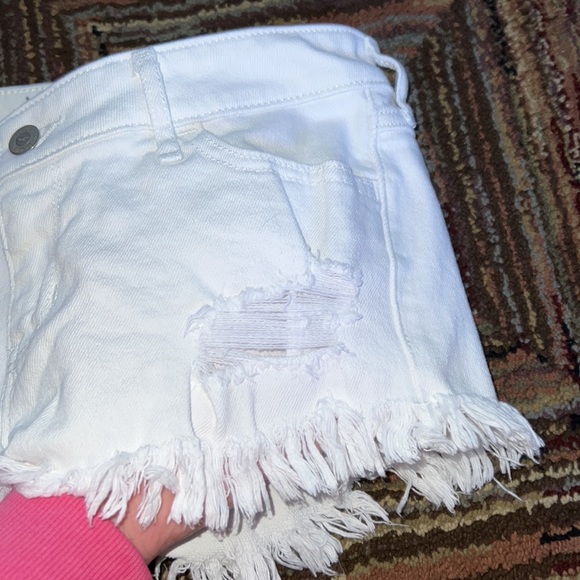 NWOT white jean shorts from Hollister size 00. low rise short-short shorts - Picture 4 of 8